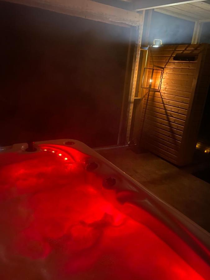 Loveyou Villalunoterie Futuroscope Piscine Spa 4Pers Oyre Екстериор снимка